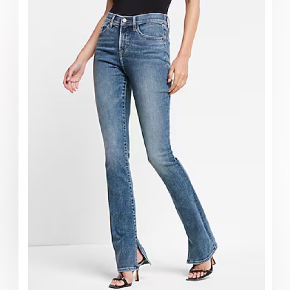Express Mid Rise Medium Wash Skyscraper Jeans 0